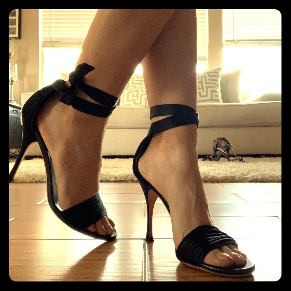 Gucci ankle tie heels